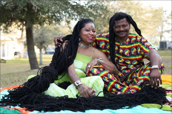 Обладательница самых длинных в мире волос Аша Мандела по прозвищу Раста-Рапунцель вышла замуж (6 фото)