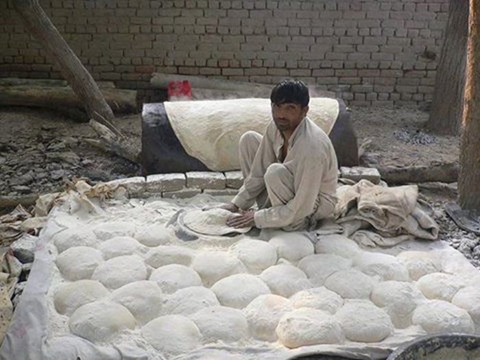 Повседневная жизнь в Пакистане (32 фото)
