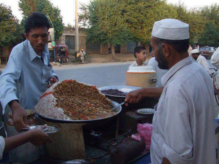 Повседневная жизнь в Пакистане (32 фото)