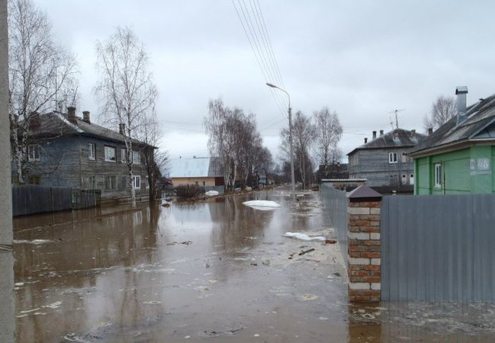 Наводнение в Великом Устюге, о котором молчат федеральные телеканалы (24 фото + видео)
