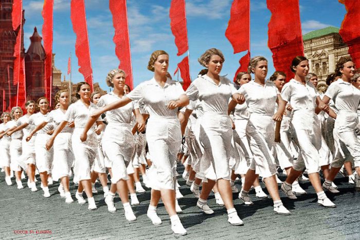Раскрашенные фотографии России и СССР 1900 - 1965 гг. (67 фото)
