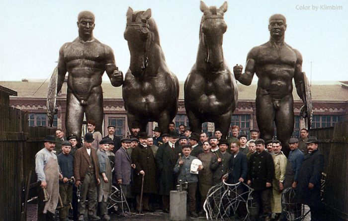 Раскрашенные фотографии России и СССР 1900 - 1965 гг. (67 фото)