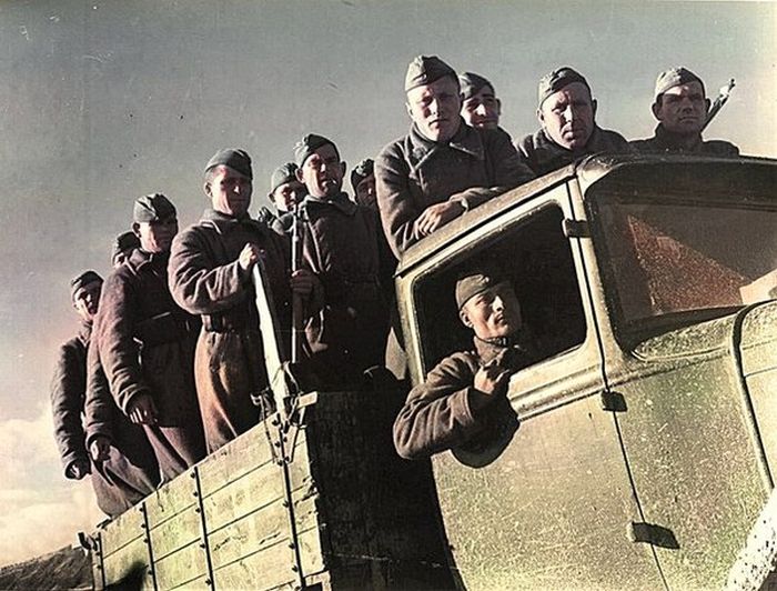 Цветные фото времен Второй мировой войны (23 фото)