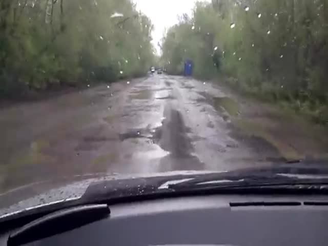 Отремонтированной дороги в Оренбурге хватило на неделю