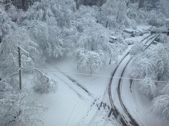 Последствия сильного снегопада в Красноярске (17 фото)