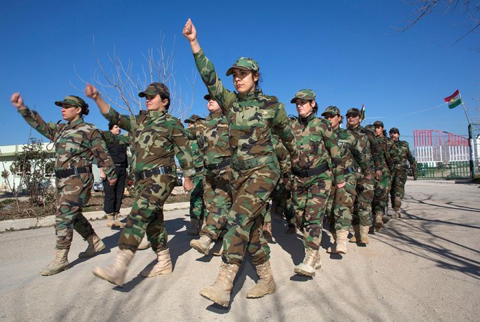 Женщины-военнослужащие в армиях разных стран мира (20 фото)