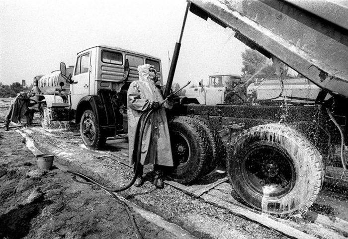 Зона отчуждения ЧАЭС в мае 1986 года (36 фото)