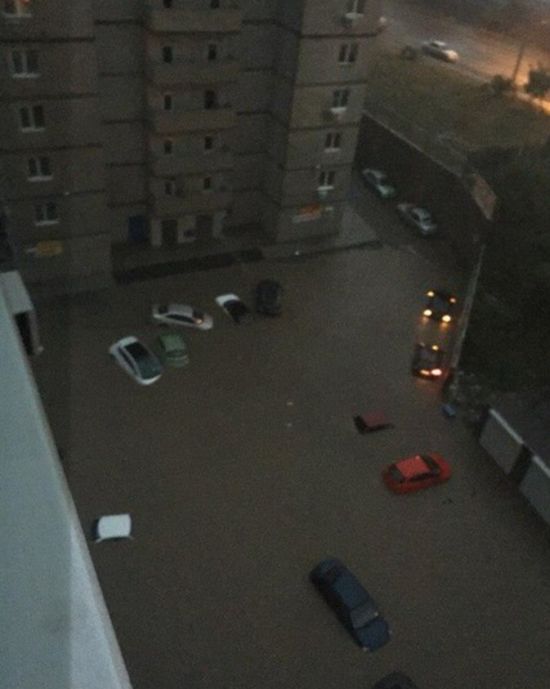 Потоп в Ростове-на-Дону (20 фото + 2 видео)