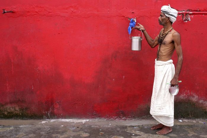 Кадры повседневной жизни граждан Индии (34 фото)
