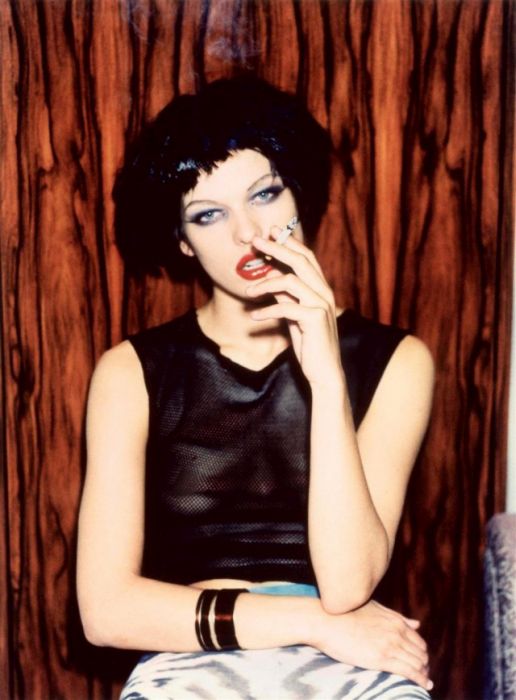 Малоизвестная фотосессия актрисы Миллы Йовович 1997 года (15 фото)