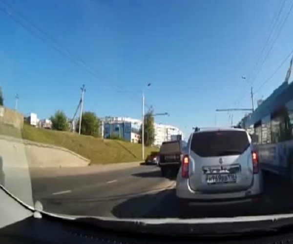 Задержание водителя внедорожника в Казани