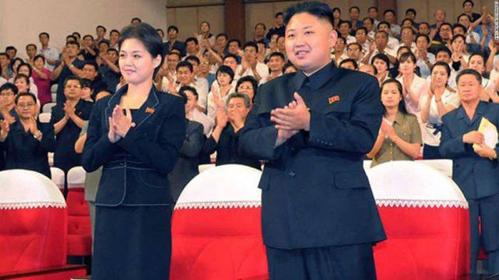 Ли Соль Чжу - первая леди КНДР (12 фото)