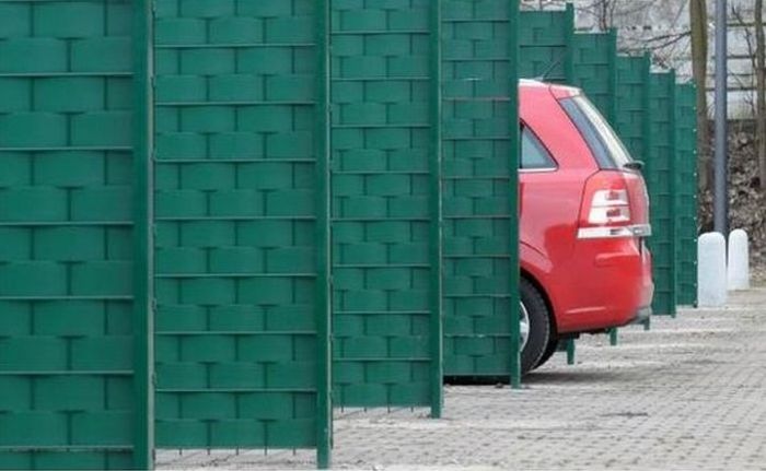 В Германии появились специальные парковки для клиентов придорожных путан (7 фото)