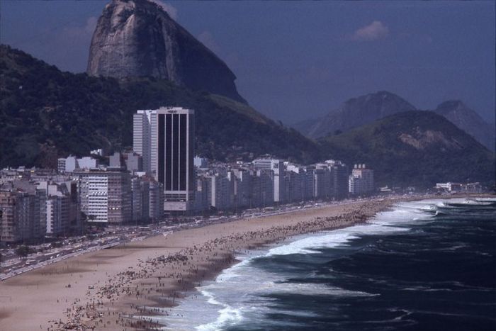 Пляжная жизнь Рио-де-Жанейро в конце 70-х годов (22 фото)