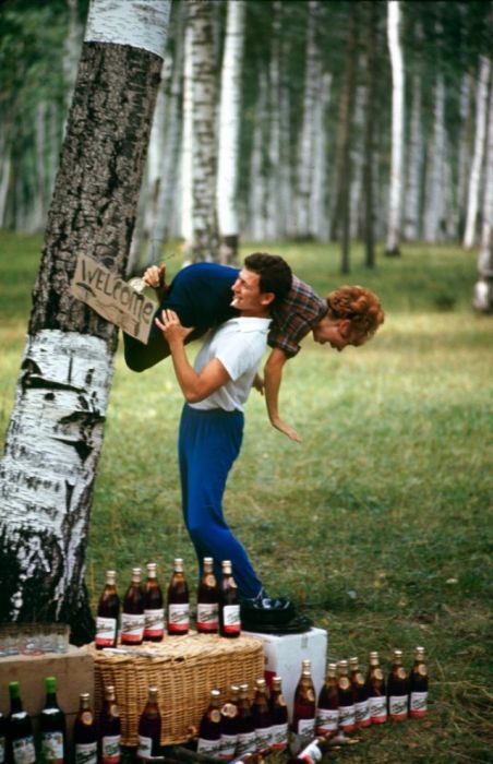 Летний досуг советской молодежи в конце 1960-х (26 фото)