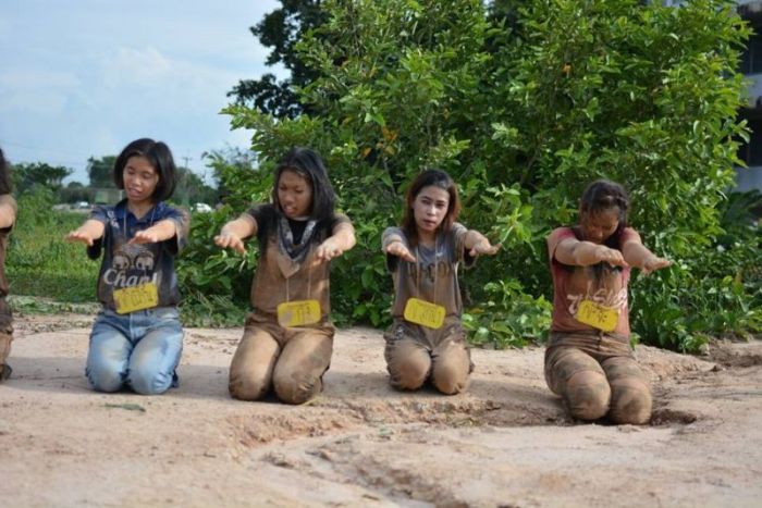 Суровое «посвящение» тайских первокурсников (28 фото)