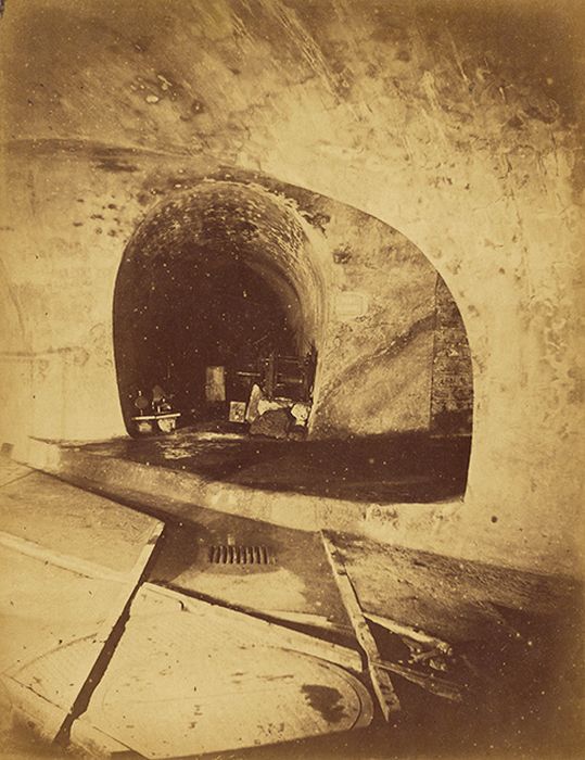 Тайны подземных лабиринтов Парижа (14 фото)