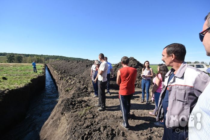 В Воронеже осуществлена попытка незаконного осушения озера (10 фото + видео)