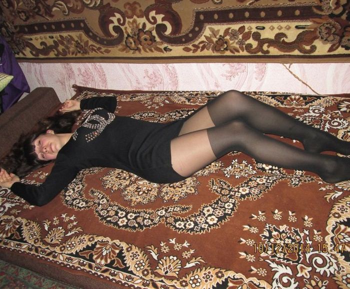 Домашние фото любительниц ковров (47 фото)