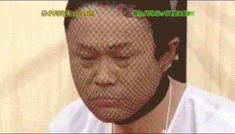 Безумные фрагменты японских телешоу (24 гифки)