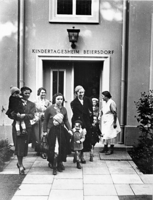 Повседневная жизнь граждан Германии, 1935-1937 гг. (49 фото)