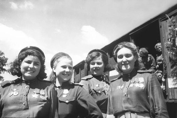 Великая Отечественная война глазами женщин (19 фото + текст)