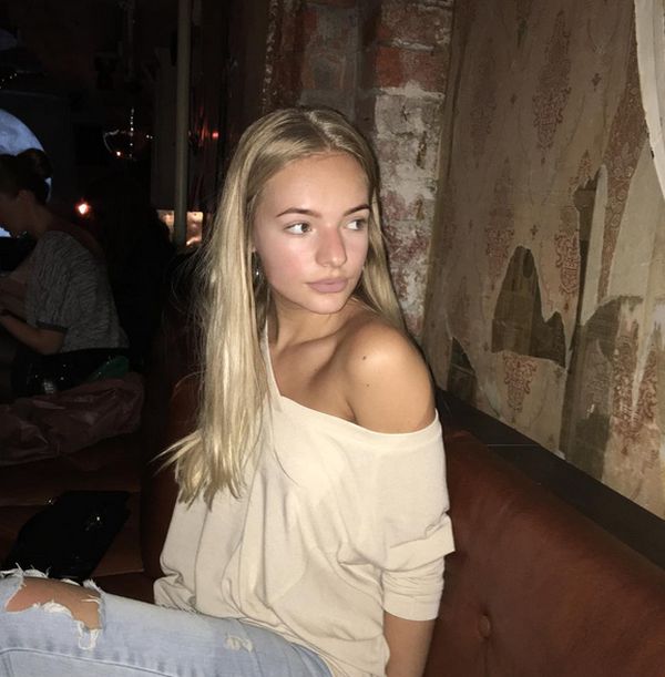 Западные СМИ обратили внимание на 18-летнюю дочь Дмитрия Пескова Лизу (17 фото)