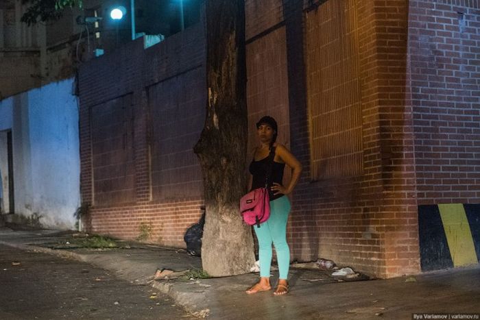 Проституция в Венесуэле (24 фото)