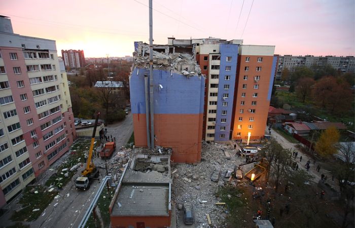 Взрыв в многоэтажном доме Рязани из-за утечки газа (5 фото + видео)