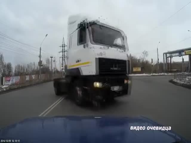 Погоня за тягачом на трассе Тюмень-Омск