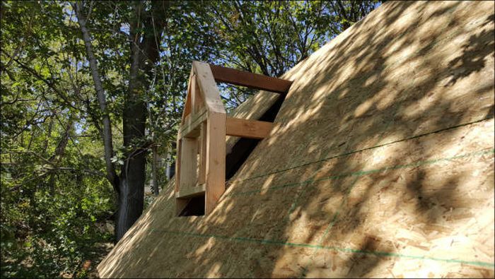 Фотоотчет о строительстве уютного дома на дереве (78 фото)