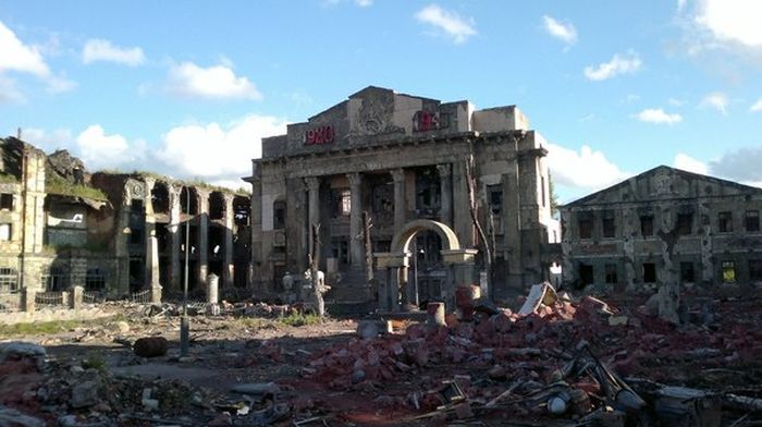 Экскурсия по киношному Сталинграду в Колпино (14 фото)