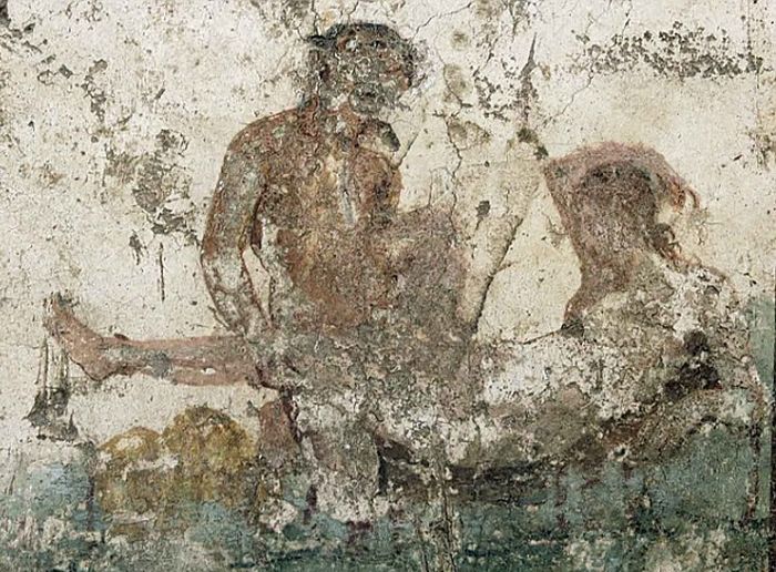 Эротические фрески на стенах борделя в Помпеи (7 фото)