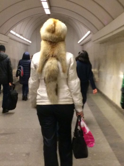 Модные пассажиры российского метро (32 фото)