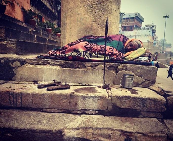 Варанаси - священный город-крематорий в Индии (28 фото)