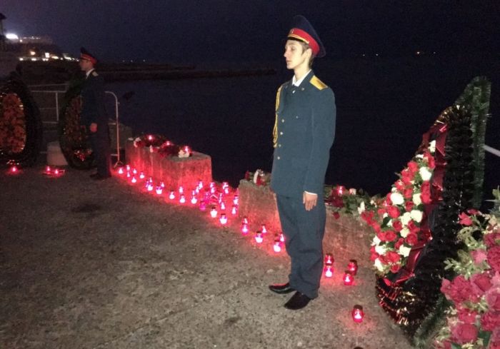 У побережья Сочи потерпел крушение самолет Ту-154 (13 фото + видео)