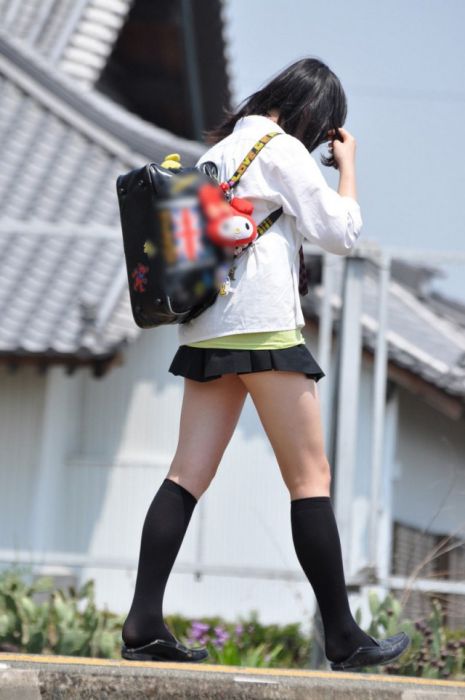Юбки японских старшеклассниц (14 фото)