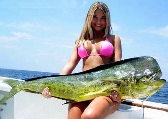 Девушки, обожающие рыбалку (45 фото)