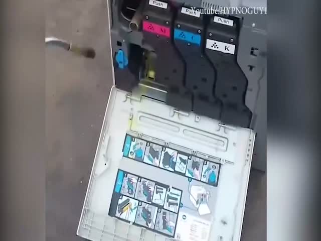 Как не надо чинить принтер