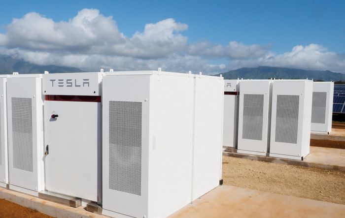 Tesla построила комплекс, который обеспечит солнечной электроэнергией остров Кауаи (4 фото + видео)