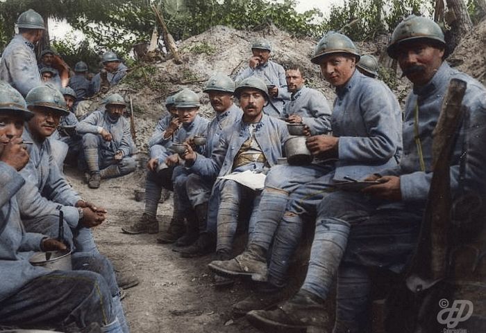 Окрашенные фотографии Первой мировой войны (23 фото + видео)