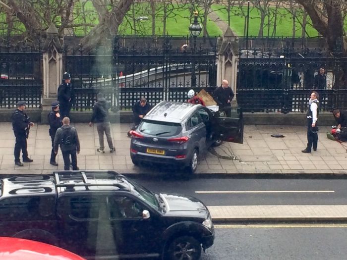 Стрельба у здания Британского парламента в центре Лондона