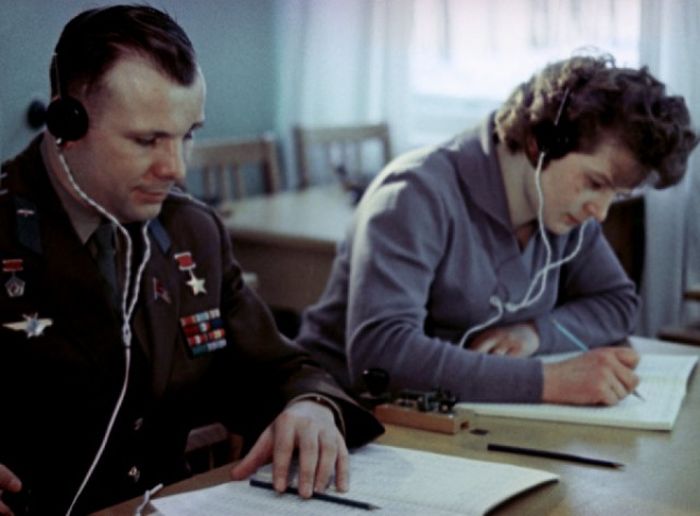 Малоизвестные факты о первом космонавте планеты Юрии Гагарине (55 фото)