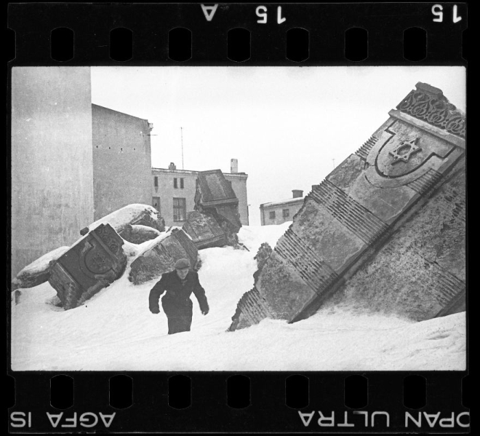 Жизнь польских евреев в гетто на фото Хенрика Росса (45 фото)