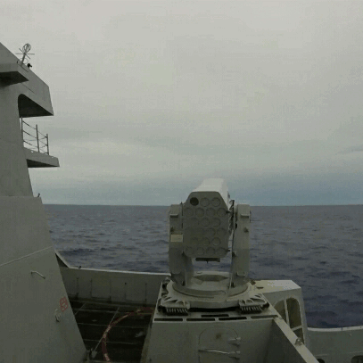 Оружие военно-морского флота (20 гифок)