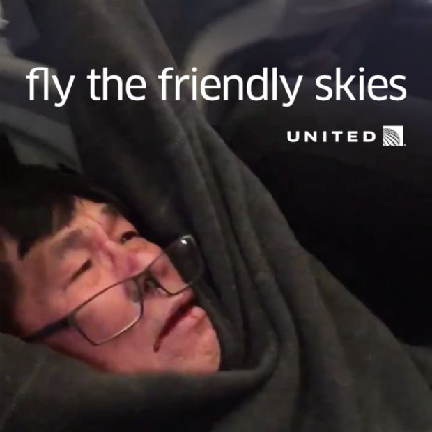 Последствия инцидента с применением силы в отношении пассажира авиакомпании United Airlines (10 фото + 2 видео)