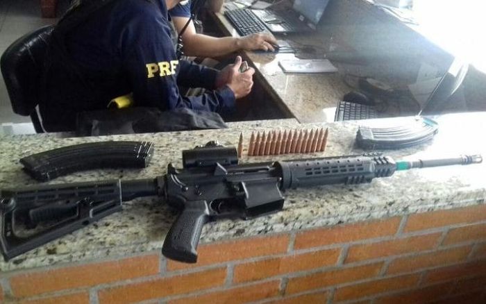 В Парагвае банда из 50 человек украла 40 миллионов долларов (16 фото + 2 видео)