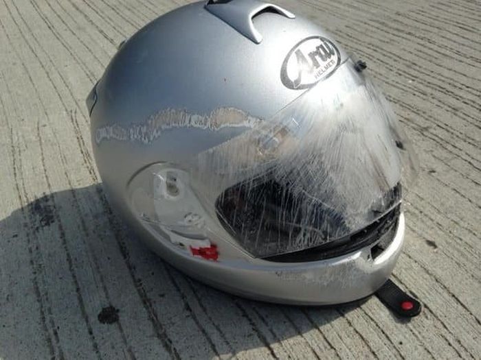 Почему так необходим шлем мотоциклисту или велосипедисту (15 фото)