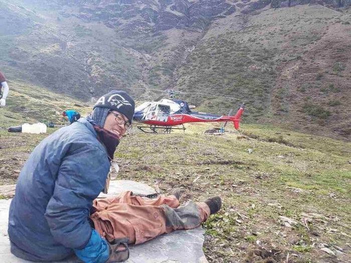 В Гималаях нашли туриста, пропавшего 47 дней назад (8 фото)