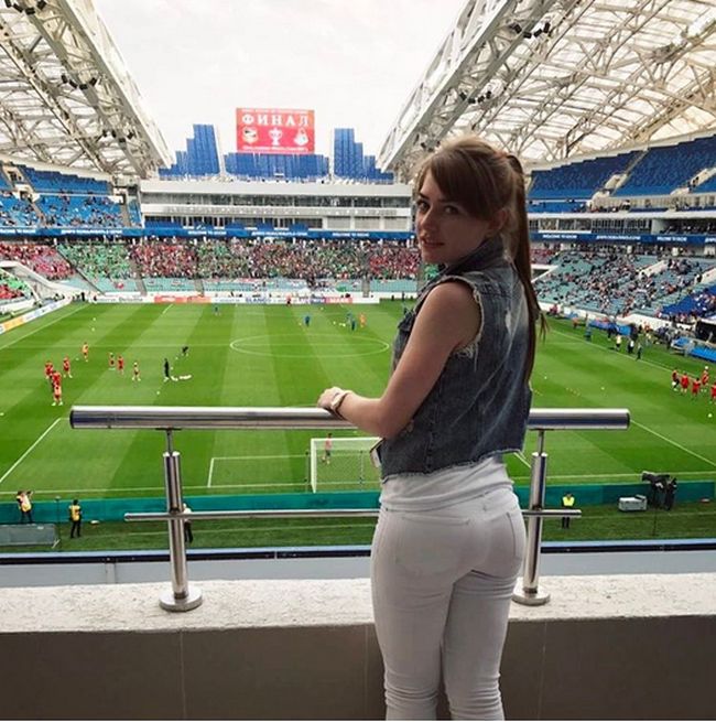 Очаровательные болельщицы на матчах Чемпионата России по футболу (35 фото)